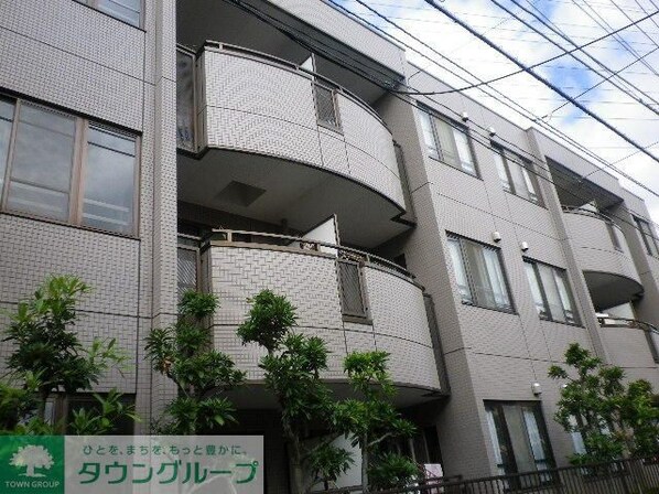 エムズフラットの物件外観写真